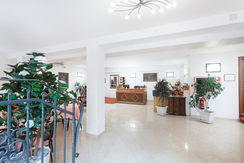 Hotel Residence Des Bains Cesenatico Εξωτερικό φωτογραφία