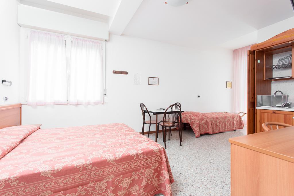 Hotel Residence Des Bains Cesenatico Εξωτερικό φωτογραφία
