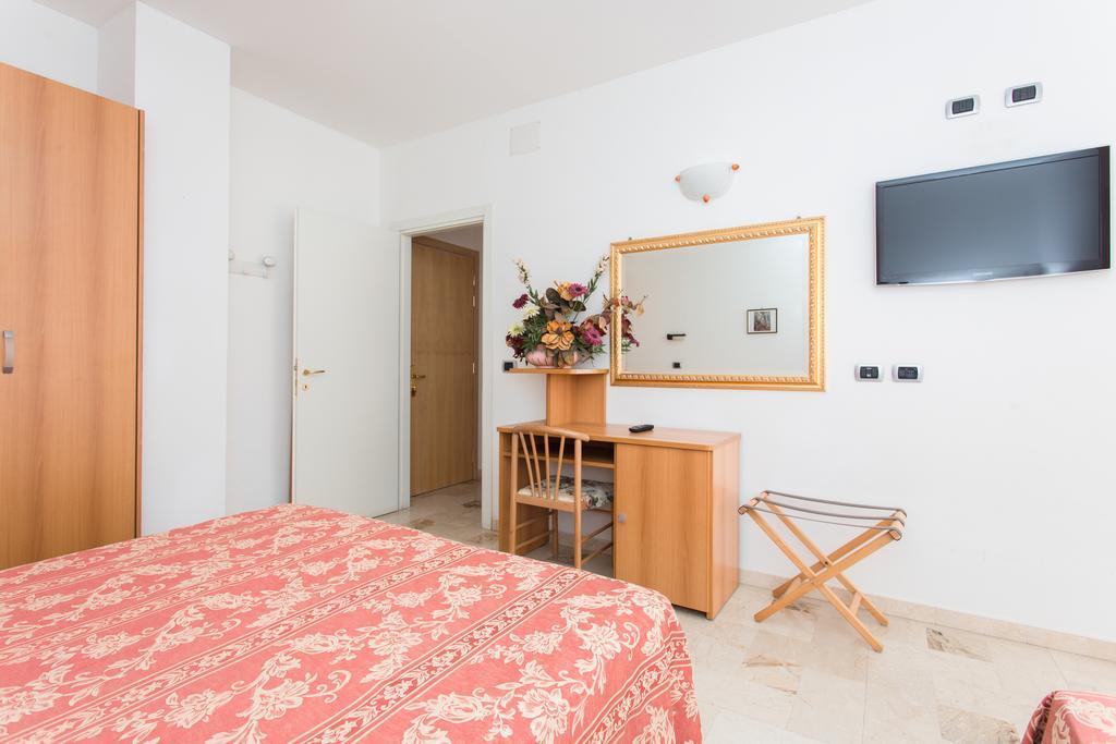 Hotel Residence Des Bains Cesenatico Εξωτερικό φωτογραφία
