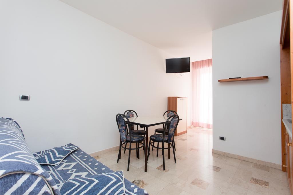 Hotel Residence Des Bains Cesenatico Δωμάτιο φωτογραφία